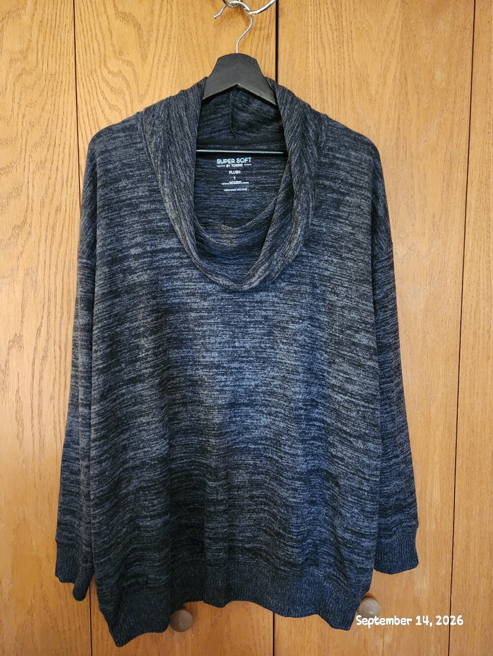 Torrid Charcoal Cowl Neck Women's Sweater